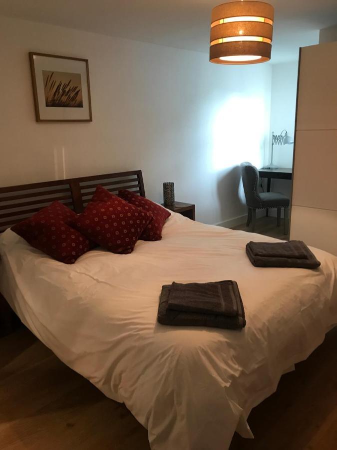 Modern Apartment With Stunning Views, Close To Amenities And St Ives Hayle Exterior foto